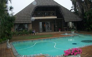 4 Bedroom House in Bothas Hill
