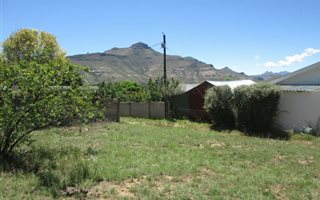 798 m² Land available in Clarens