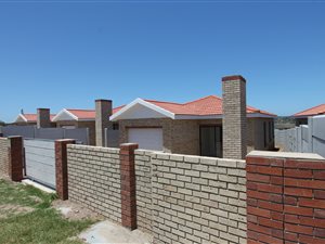 3 Bed House in Rowallan Park and surrounds