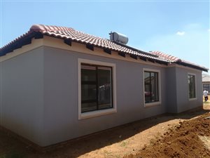 3 Bed House in Rosslyn