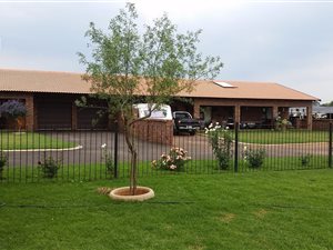 8824 m² Farm in Bredell AH