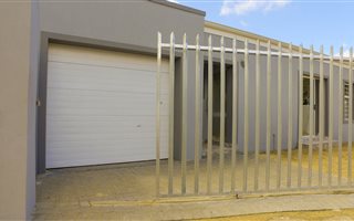 3 Bedroom Townhouse in Bellville Central