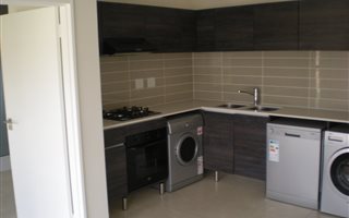 1 Bedroom Apartment in Westlake