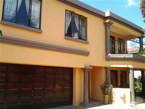 3 Bed House in Highveld