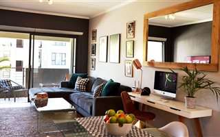 2 Bedroom Apartment in Bryanston West