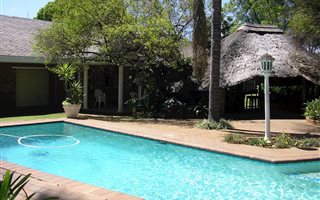 4 Bedroom House in Menlo Park