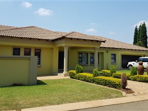 4 Bedroom House in Midfield Estate