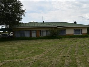 5.1 ha Farm in Vyfhoek