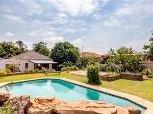 3 Bed House in Westdene