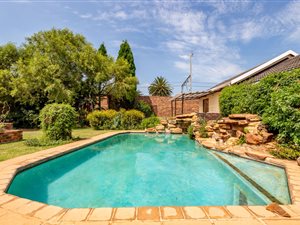 3 Bed House in Westdene
