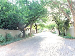 3 Bed Townhouse in Bromhof