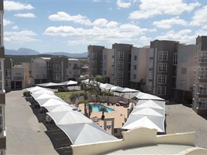 2 Bed Apartment in Reebok