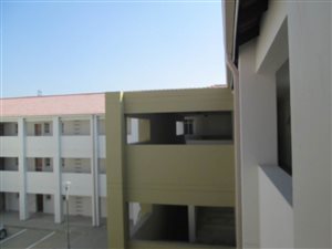 2 Bed Apartment in Diepsloot