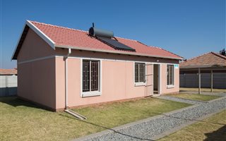 3 Bedroom House in Alrode