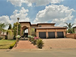 5 Bed House in Savannah Hills