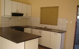 1 Bedroom House in Saldanha