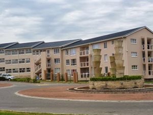 2 Bed Apartment in Beacon Bay