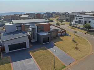 4 Bedroom House in Copperleaf