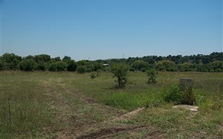 1000 m² Land available in Boschkop