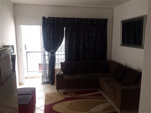 2 Bed Flat in Woodhurst