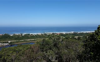 4 ha Land available in Wilderness Heights