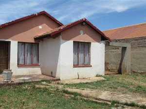 2 Bed House in Toekomsrus