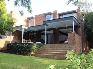 4 Bed Townhouse in Maroelana
