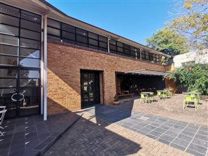 130 m² Commercial space in Melville