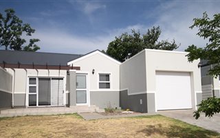 2 Bedroom House in Wellington Central