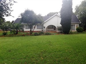 4 Bed House in Florida Park