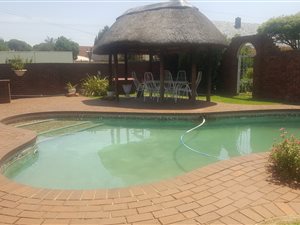 4 Bed House in Greenhills