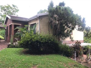 4 Bed House in Padfield Park