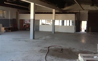 300 m² Industrial space in Pinetown Central