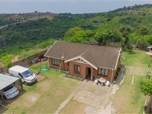 3 Bed House in Shallcross
