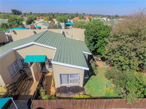 3 Bed Townhouse in Meyersdal