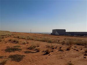 1 ha Land available in Chloorkop