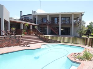 4 Bed House in Winterstrand