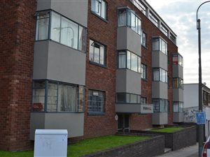 1 Bed Apartment in Port Elizabeth Central