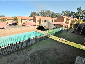 2 Bed Apartment in Liefde en Vrede