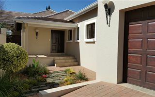 3 Bedroom House in Woodlands Estate