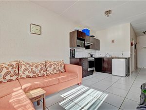 2 Bed Apartment in Paulshof