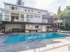 4 Bed House in Bonza Bay