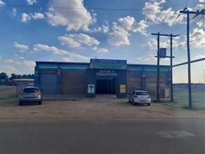 450 m² Commercial space in Osizweni