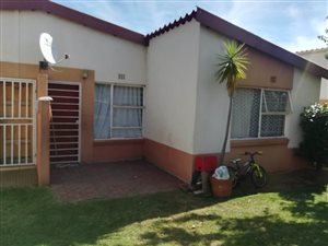 3 Bed Townhouse in Ridgeway