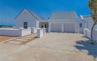 4 Bedroom House in Croydon Olive Estate
