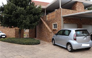 2 Bedroom House in Rietvalleirand