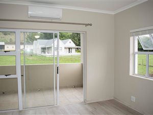 2 Bed Apartment in Groenvlei