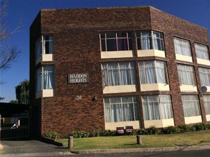 1 Bed Apartment in Haddon