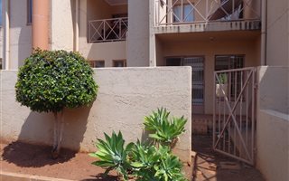 3 Bedroom Townhouse in Magalieskruin
