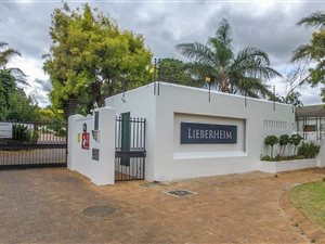 3 Bed Townhouse in Stellenbosch Central